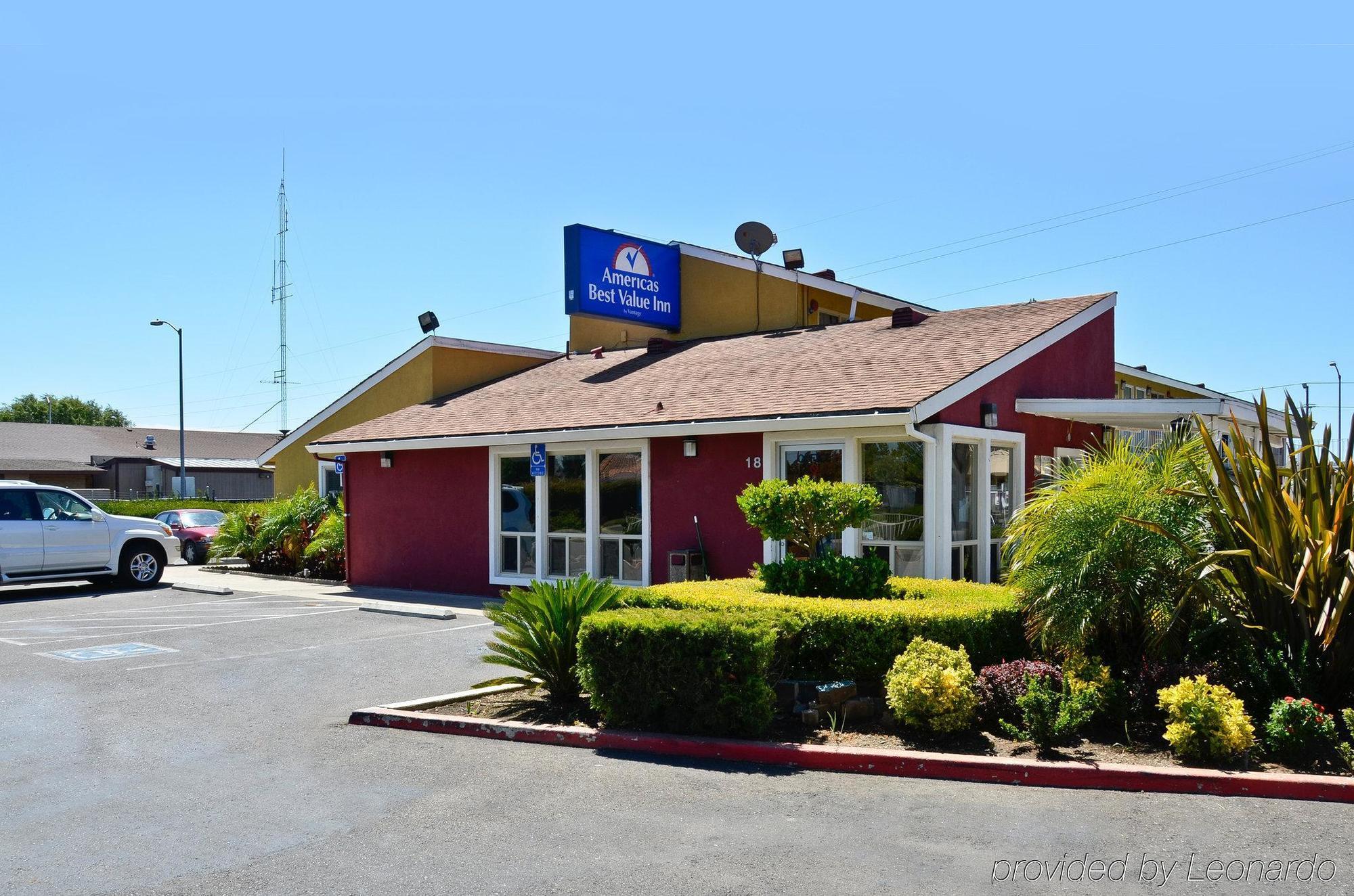 Oasis Inn Sacramento- Elk Grove Exterior photo